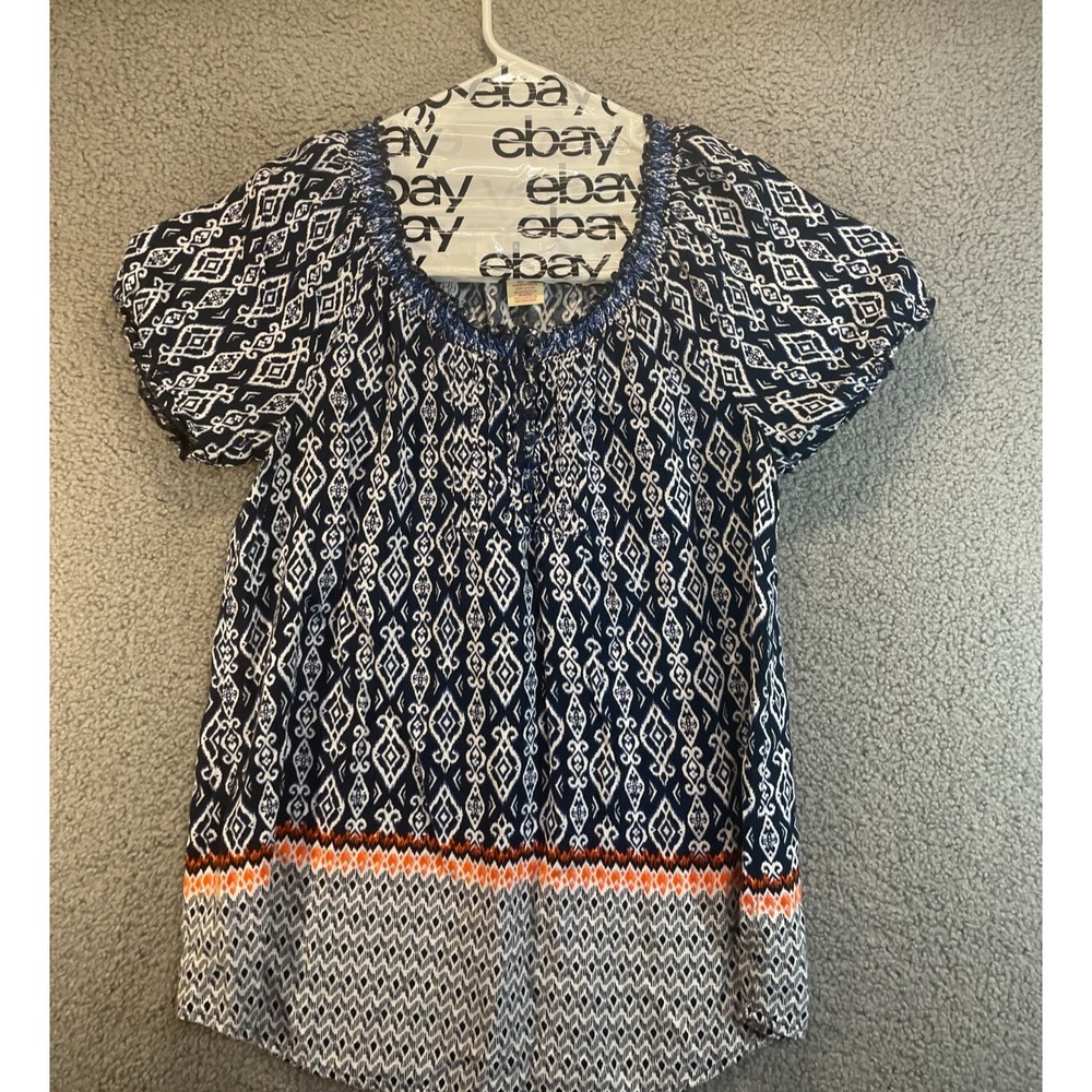 Faded Glory Top Womens Large shirt Shaped Tee